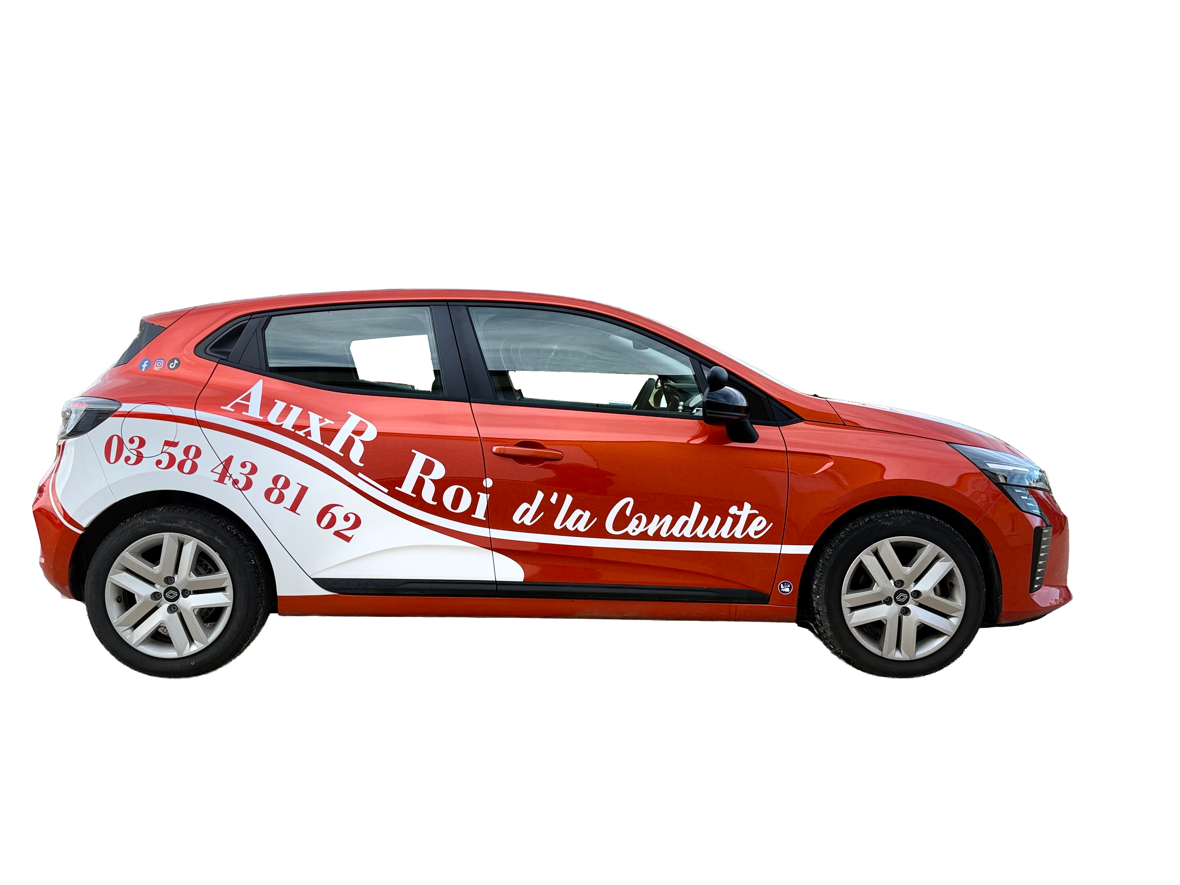 Véhicule Renault Clio AuxR Roi d'la Conduite